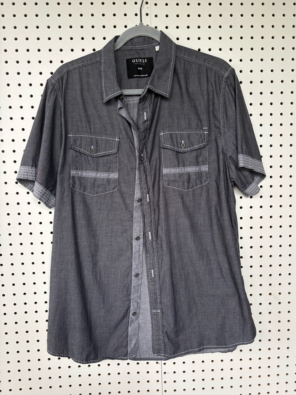 GUESS Men’s Short Sleeve Button-Up Shirt — Charcoal Gray Size M